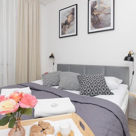 Warsaw Portofino Apartment By Noclegi Renters Екстериор снимка